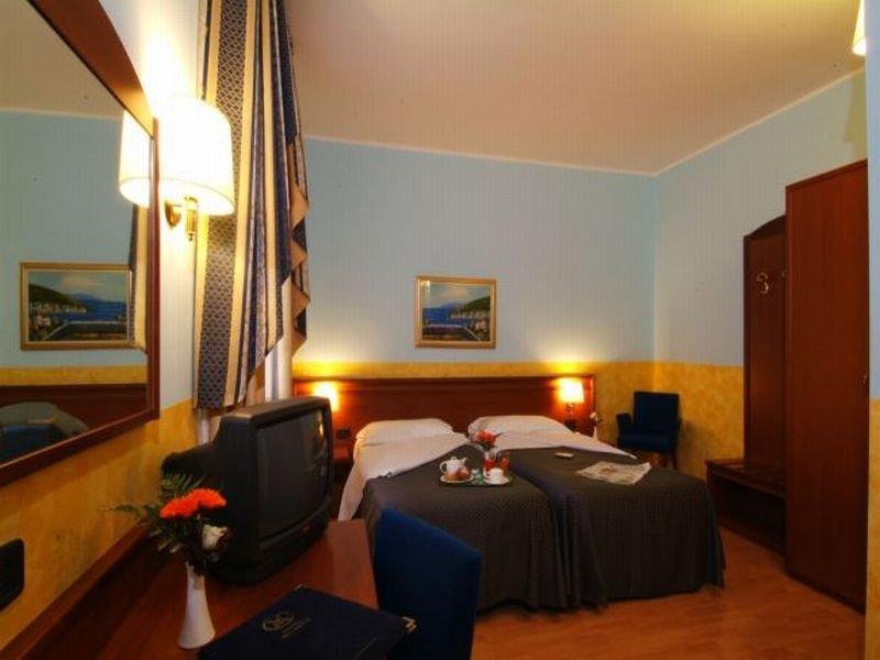 Hotel Majestic San Giuliano Milanese Luaran gambar